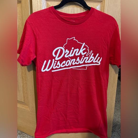 Tops - Red Graphic T-Shirt